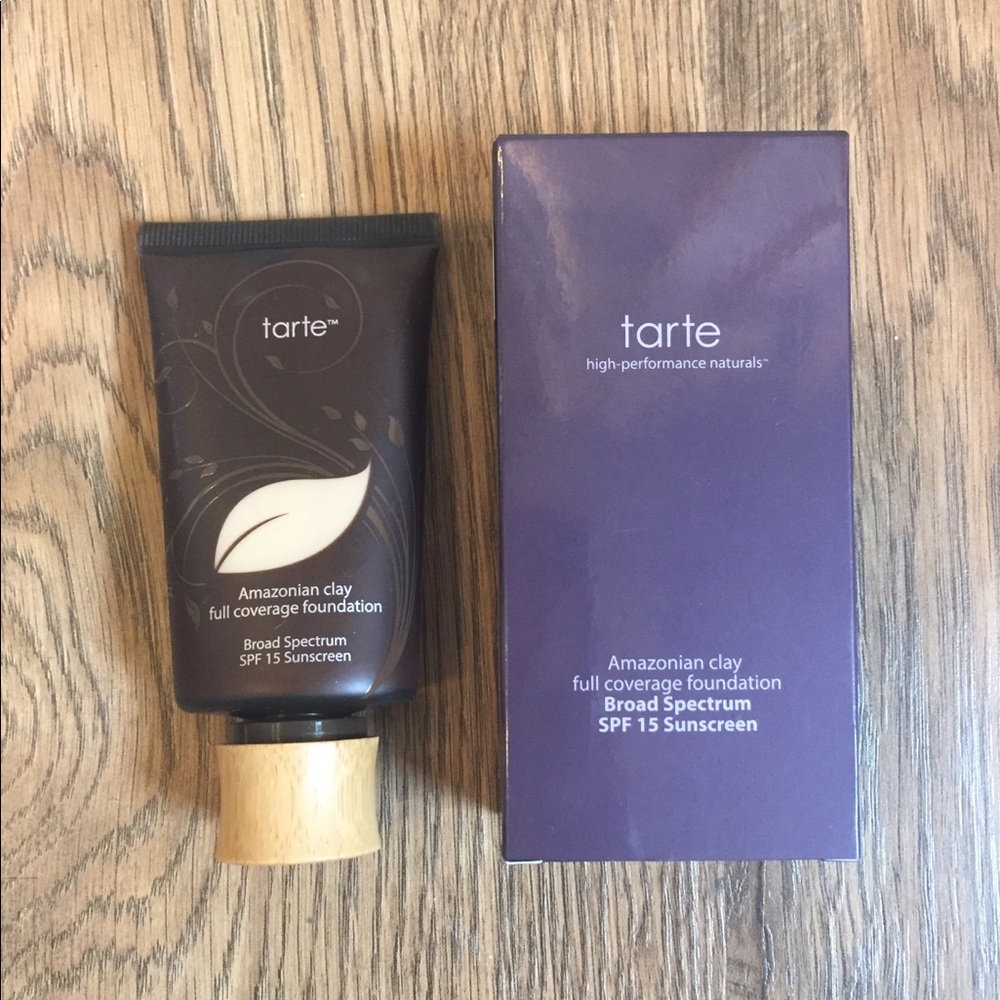 Tarte Amazonian Clay Foundation.  Fair Sand.